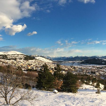 Da Sciuri Case Vacanza Barisciano Bagian luar foto