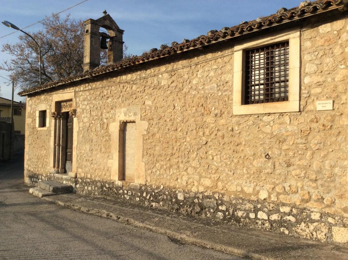 Da Sciuri Case Vacanza Barisciano Bagian luar foto