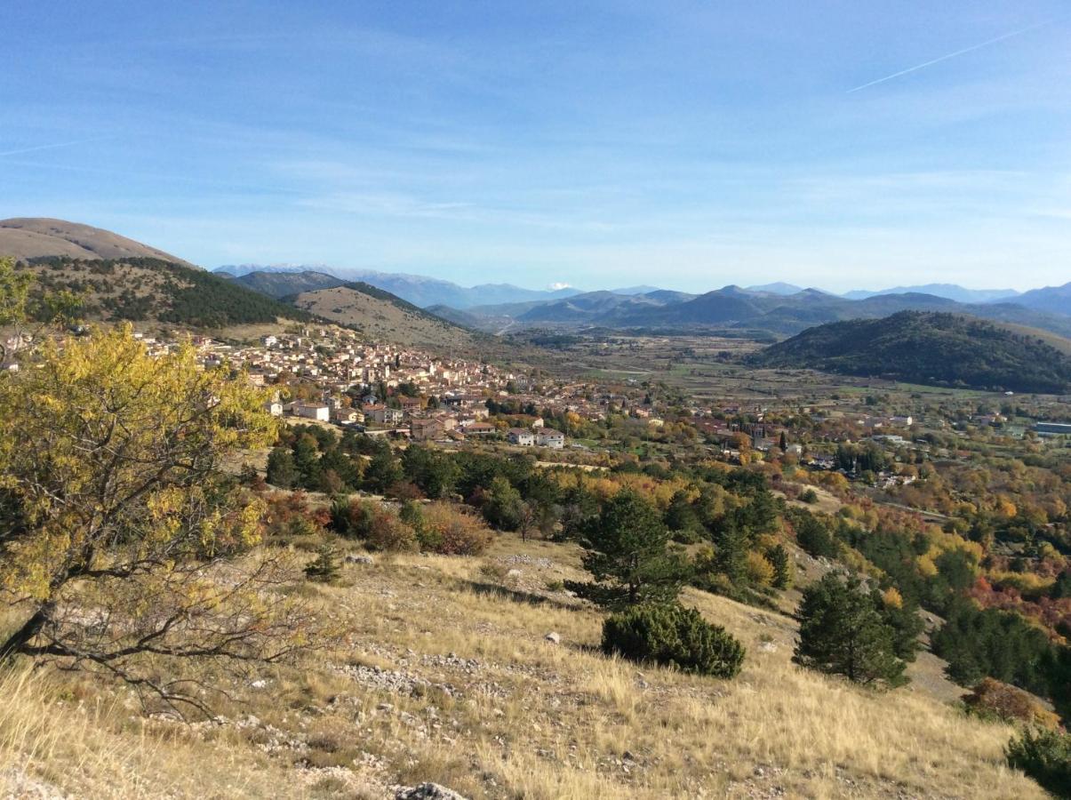 Da Sciuri Case Vacanza Barisciano Bagian luar foto