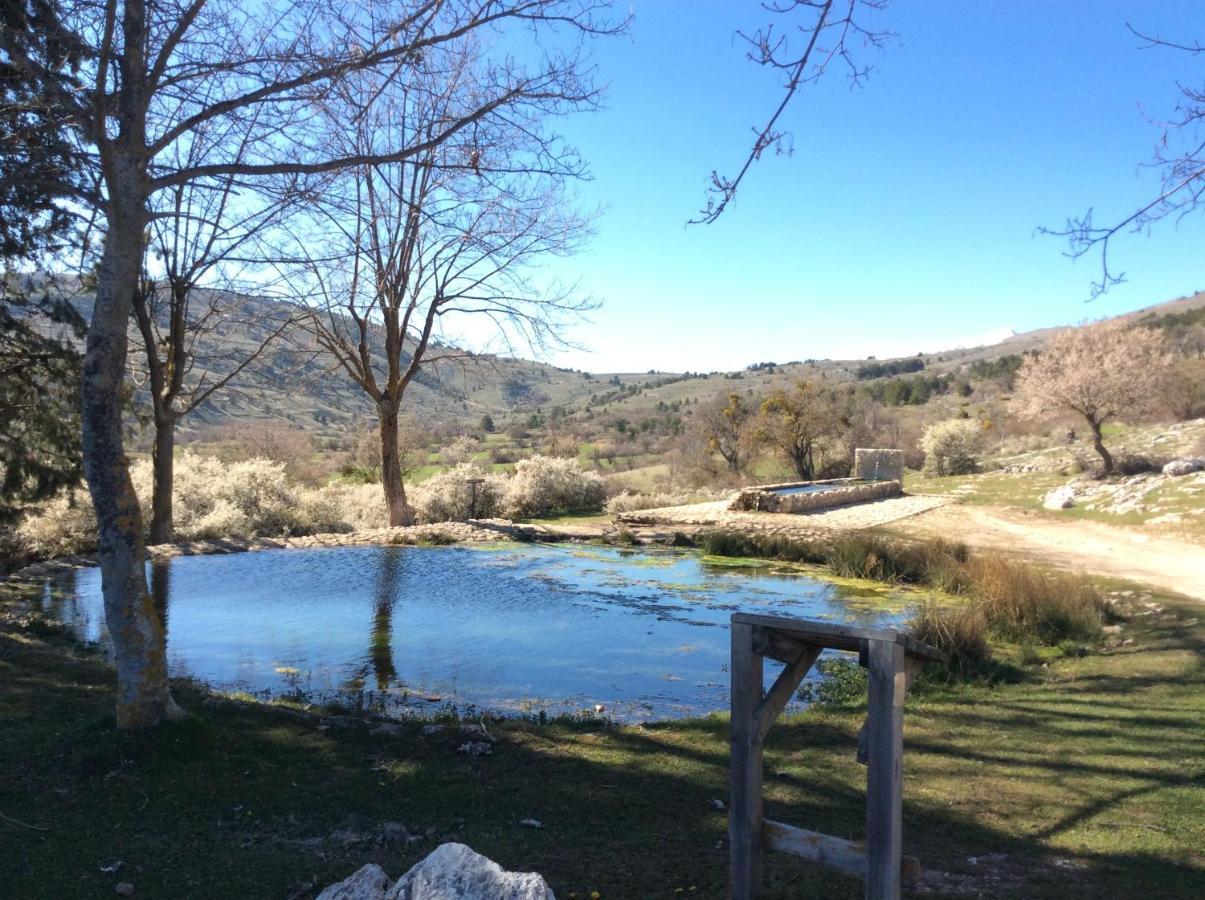 Da Sciuri Case Vacanza Barisciano Bagian luar foto