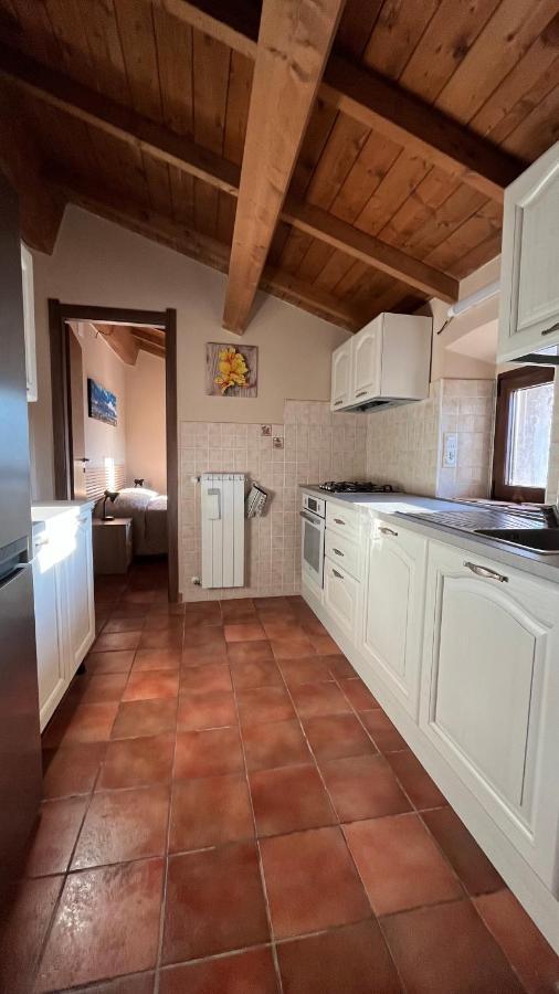 Da Sciuri Case Vacanza Barisciano Bagian luar foto